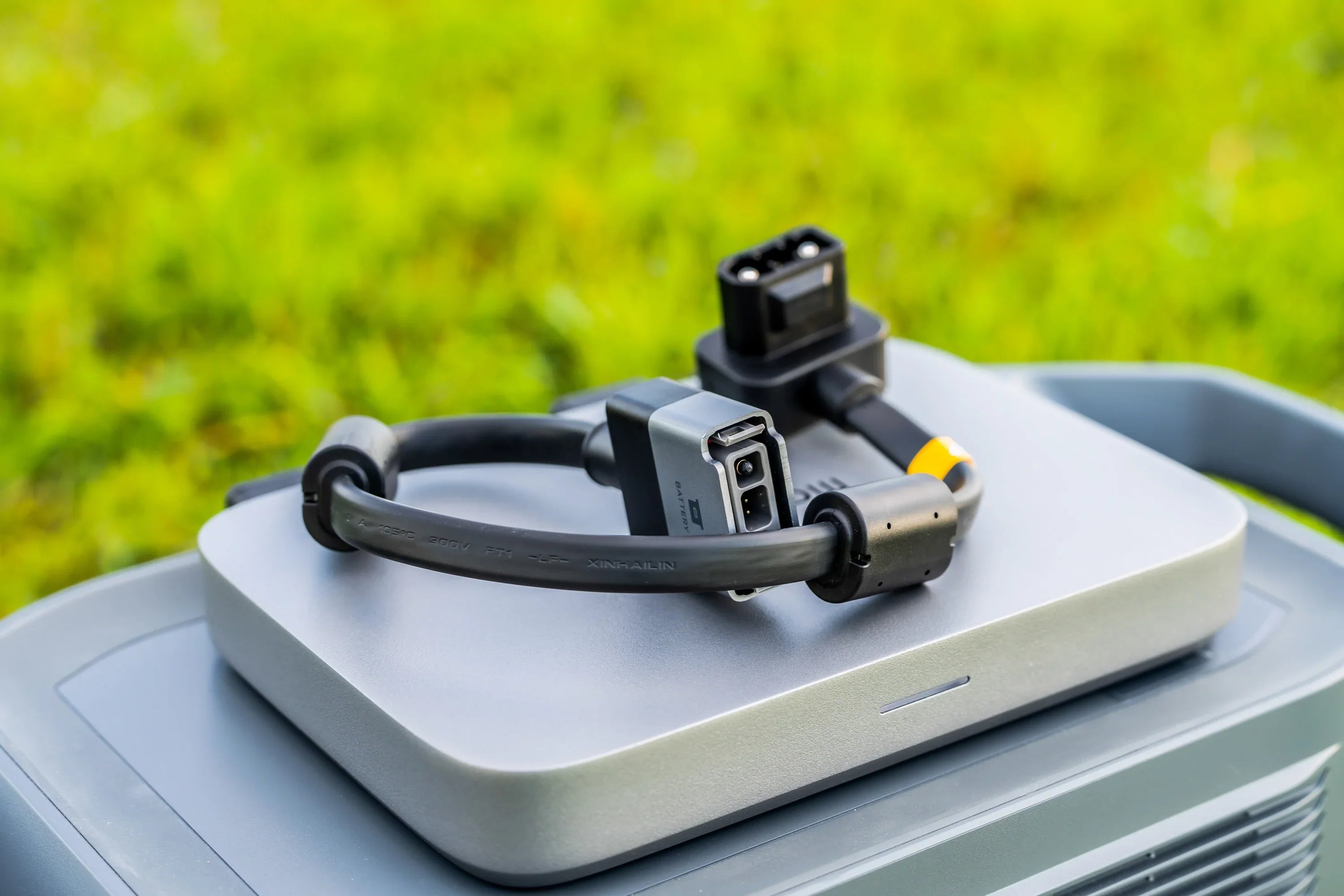 EcoFlow Delta 2 Max Zusatzakku Balkonkraftwerk Set (Delta 2 Max EB + PowerStream + Delta BKW Kabel)